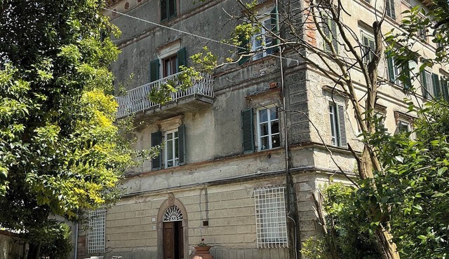 Spacious & Bright in Lucca Country Villa in Capannori