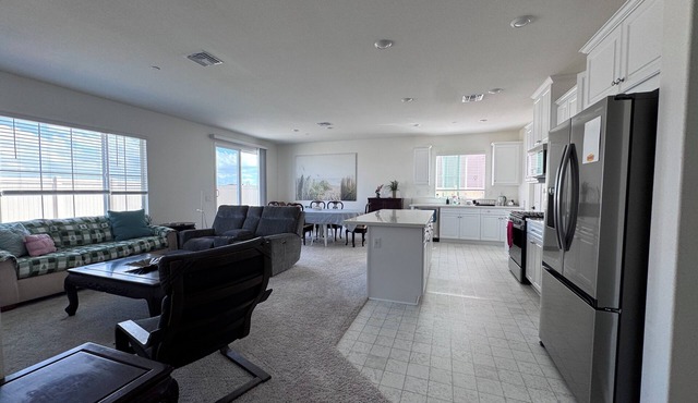 Spacious Bright New Build - 2 Bedrooms - All to Yourself