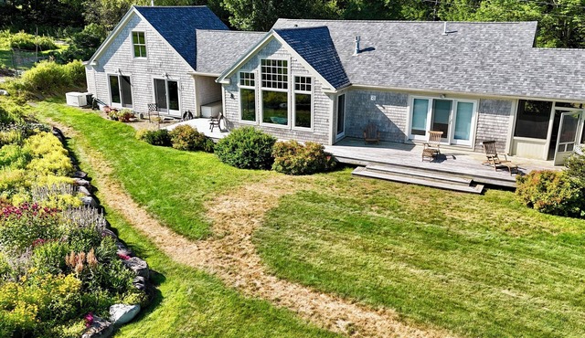 Spacious, bright, oceanfront house on the Blue Hill Peninsula.