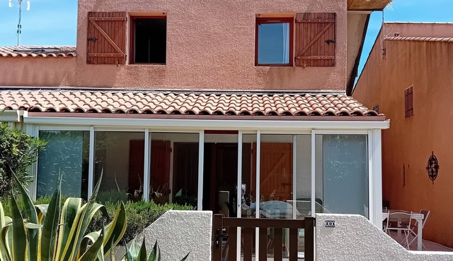 Spacious bungalow, T3, roof terrace, swimming pool, Wifi, lagoon, near beach