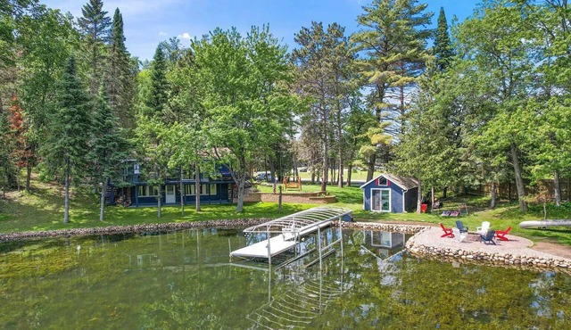 Spacious Cabin on Whitefish Chain—Perfect for Family Vacations!