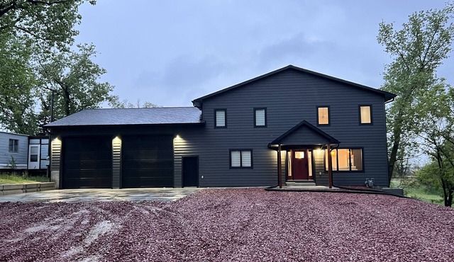 Spacious cabin located half mile from Harlan County Lake. Sleeps 12 comfortably.