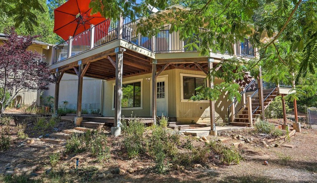 Spacious Camino Home Near Wineries & Orchards