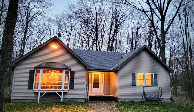 Spacious centrally located cottage near the Allegheny Reservoir and golf courses