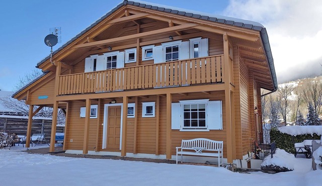 Spacious chalet with sauna in Portes du Soleil