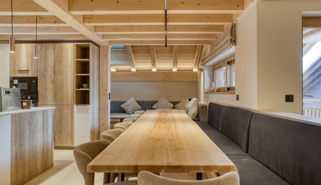 Spacious chalet in Les Saisies center with welcome and Wi-Fi