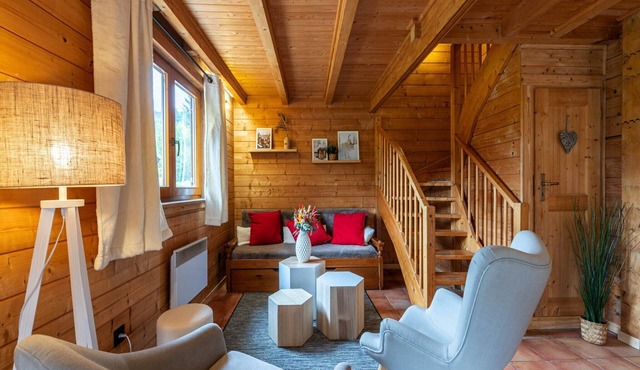 Spacious chalet near ski resort