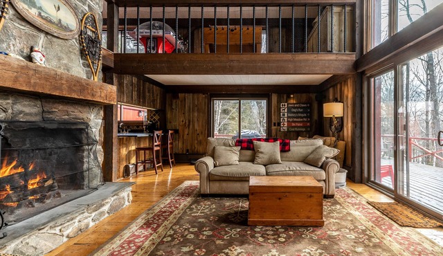 Spacious Chalet W/Endless Entertainment THE BARN