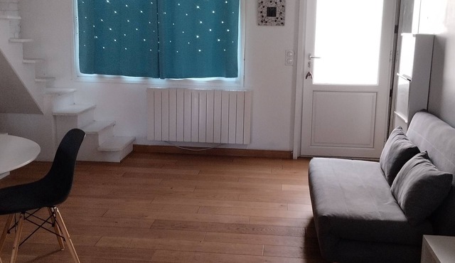 Spacious charming studio with mezzanine ,