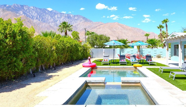 Spacious, Chef'sKitchen, Saltwater Pool/Spa, KingBeds, Firepit, BBQ, Games, Desk