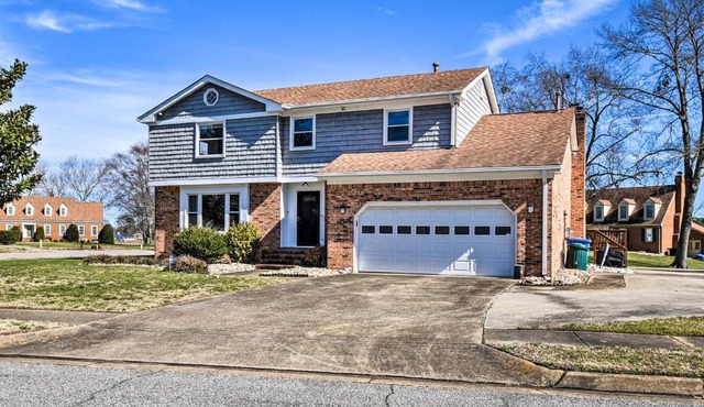 Spacious Chesapeake Home with Pool Table!
