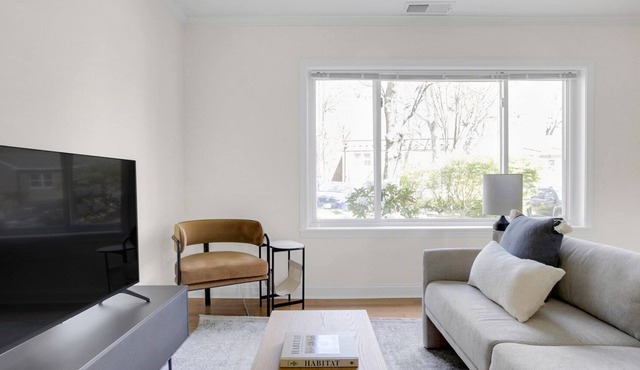 Spacious CheStationut HIll 1BR w/ W/D & Gym, by Blueground