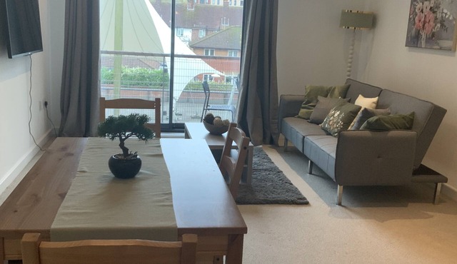 Spacious City Centre 2 Bedroom Apartment