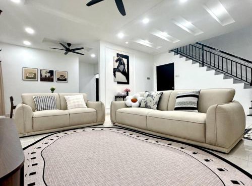 Spacious Classic 4BR Family Haven I Simpang Ampat