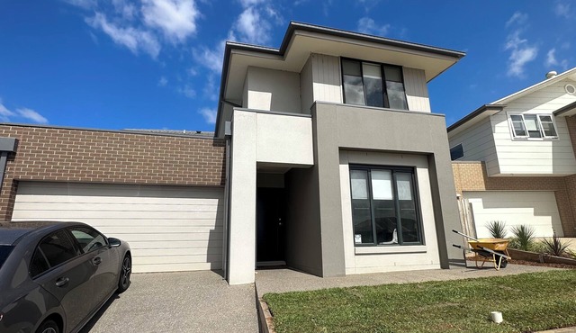 Spacious Coastal Oasis - 10 min to Torquay, 10 min to Geelong !