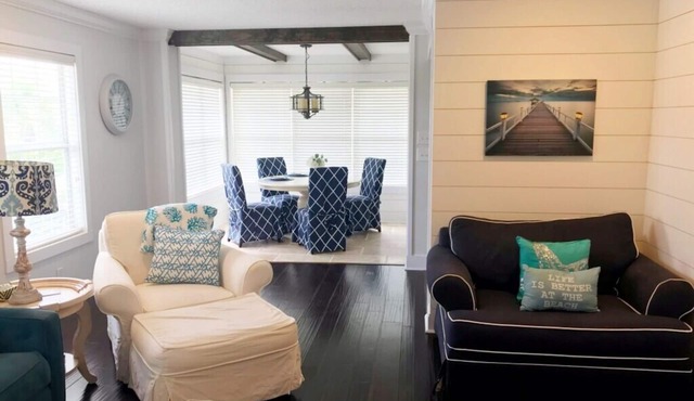 Spacious Comfortable 2 Bedroom/2 Bath Condo - Gated South End