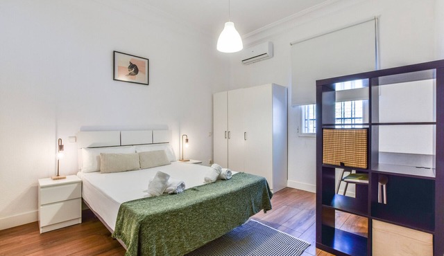 Spacious Comfort in the Heart of Madrid