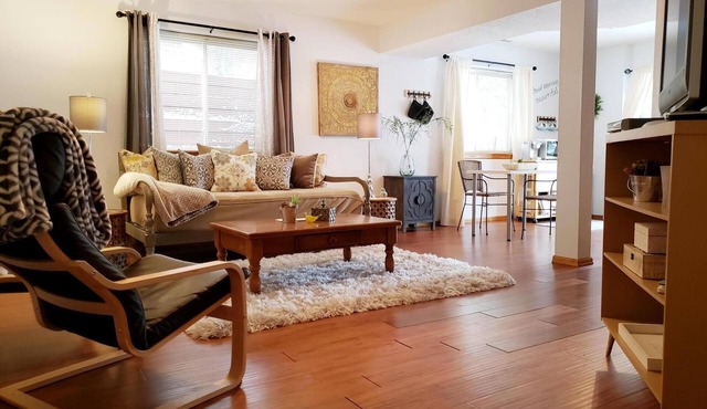 Spacious, Comfortable and Clean Mountain Stay!