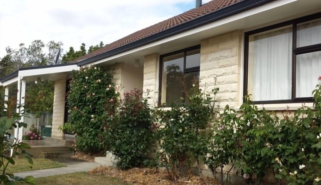 Spacious, comfortable holiday home by the lakes.