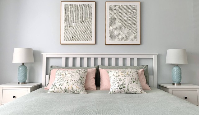 Spacious & Comfy 4 bedroom Home in old St. Marys.