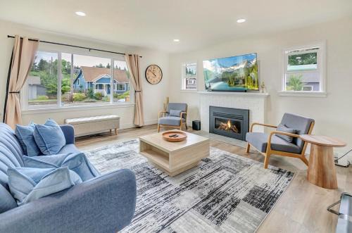 Spacious Comfy Home 2br, 2ba - 9 min to Tacoma Dome