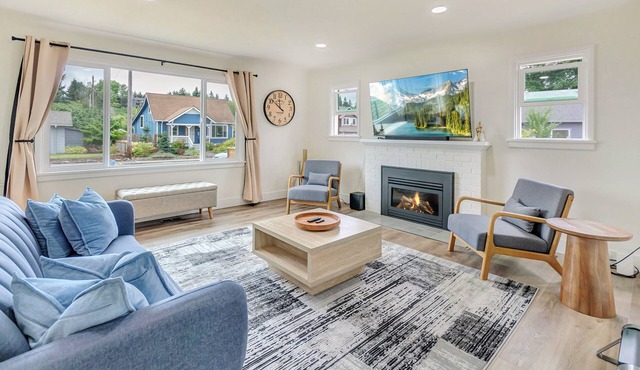 Spacious Comfy Home 2br+2ba - 9 min to Tacoma Dome