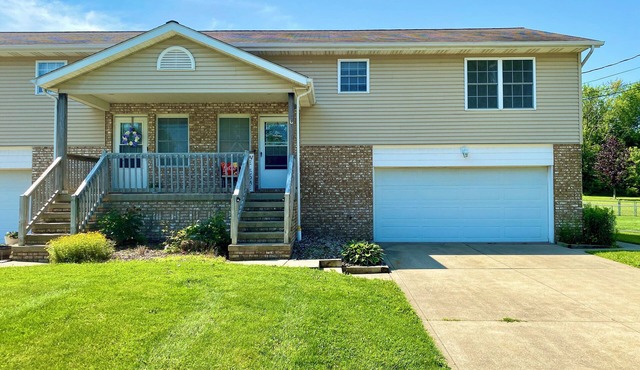 Spacious Condo in Ontario