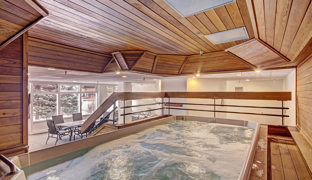 Spacious Condo in the Heart of Center Village - Pet Friendly - VS367 by Redawning