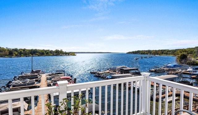 Spacious Condo with Prime Lake Views