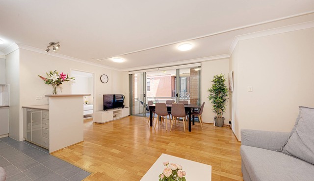 Spacious & Cosy 2 Bedroom Apartment in Darling Harbour