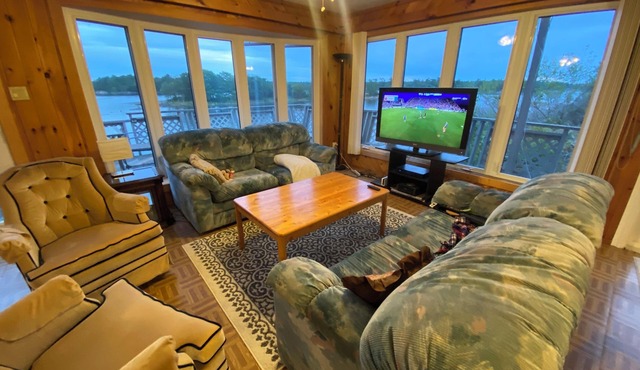 Spacious Cottage with a View