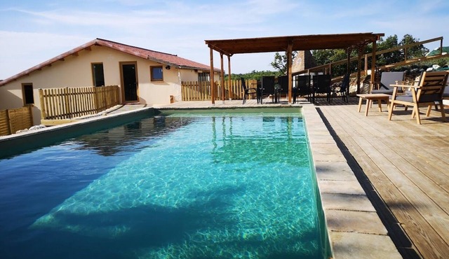 Spacious cottage in the countryside: vacations with friends or family