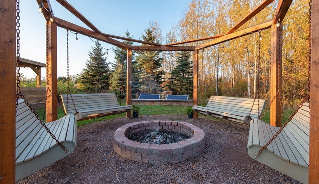 Spacious Cottage with Backyard Built for Hosting