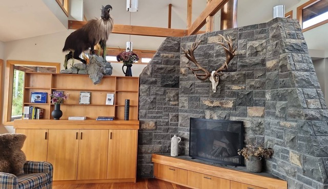 Spacious Country House in a Beautiful Garden.