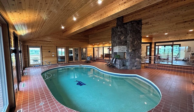 Spacious country estate featuring indoor pool, 10 miles from Marquette.