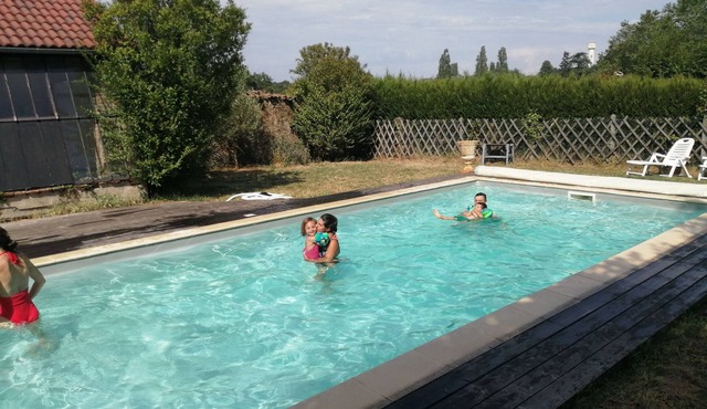 Spacious country house with swimming pool and large garden