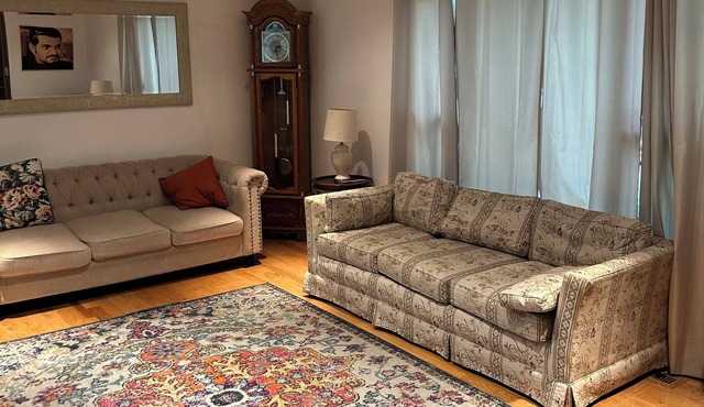 Spacious, cozy 3 bedroom house with a perfect location