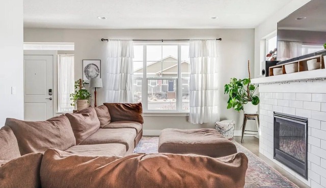 Spacious, Cozy & Charming, 10 min from downtown Bend