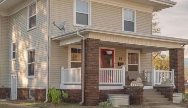 Spacious, Cozy Colonial Home