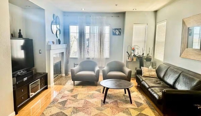 Spacious & Cozy Home 3BD 2BA Near SF