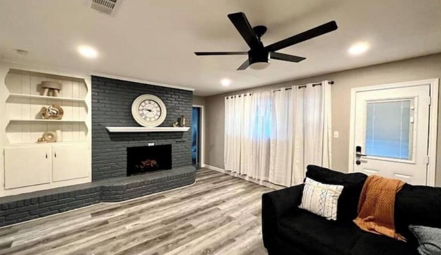 Spacious/Cozy home in Fort Worth!