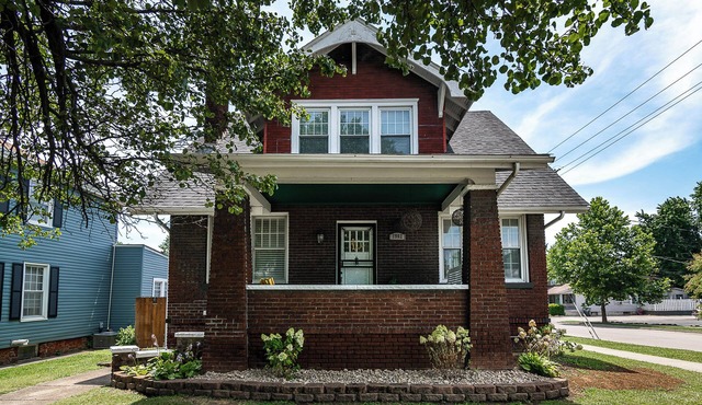 Spacious Craftsman Getaway – Minutes from Louisville & the Bourbon Trail!