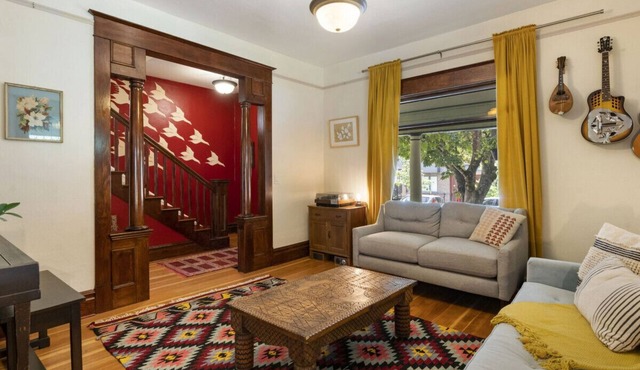 Spacious Craftsman in the Heart of St. Johns