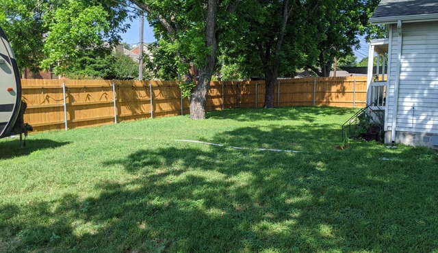 Spacious Crestview House close to everything!