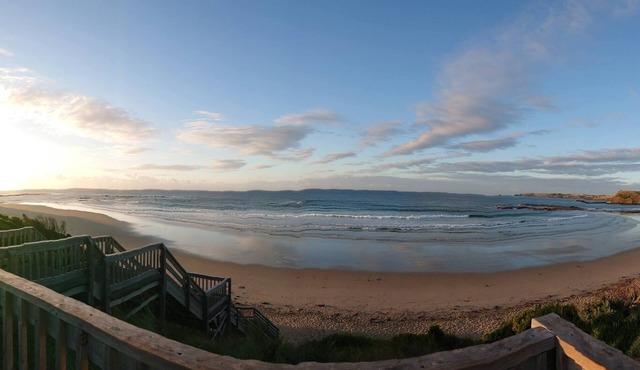 Spacious disability-friendly respite property only minutes from Smiths Beach!