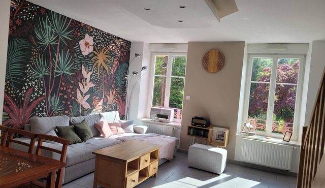 Spacious duplex at Matthieu's. Sleeps 1 to 6.