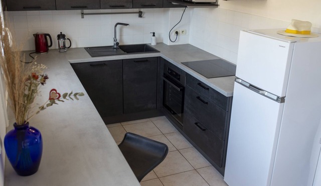 Spacious duplex with south-facing terrace.