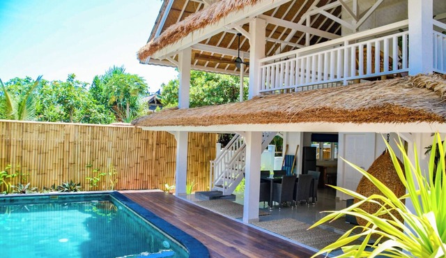 Spacious Eco-Chic 2-BR Villa on Gili Air with Private Pool & Garden