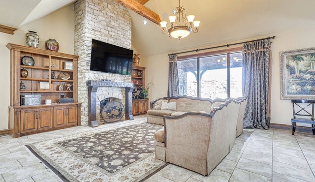 Spacious Edmond Vacation Rental w/Shared Pool!