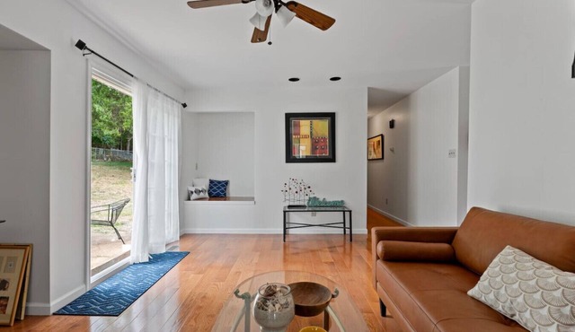 Spacious elegant big home - minimal 30 days